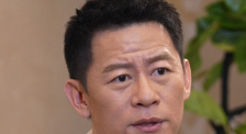 瑜伽鲍沟小视频